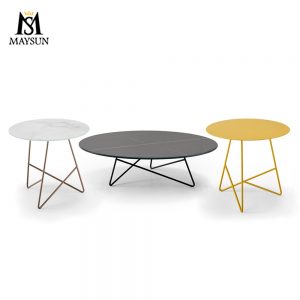 Modern simple metal bar three-legged round coffee table