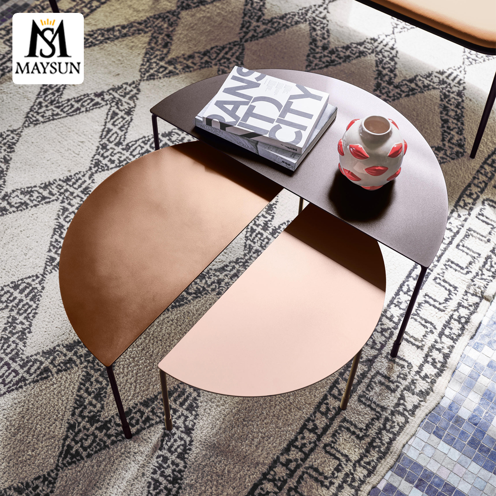 Modern and fashionable half-moon colorful metal coffee table - Image 3